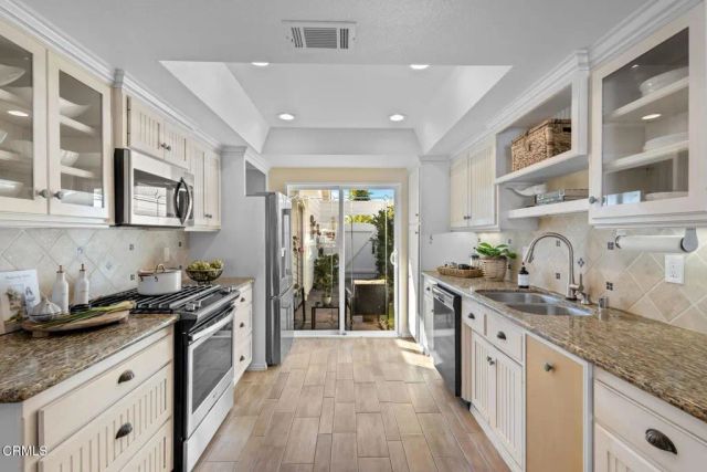 4620 Falkirk Bay, Oxnard, CA 93035