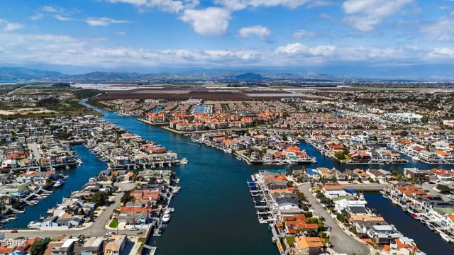 4620 Falkirk Bay, Oxnard, CA 93035