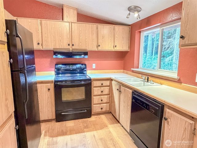 106 Cape George Road, Port Townsend, WA 98368