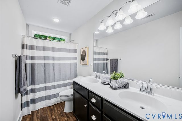 8312 Timberstone Dr, Chesterfield, VA 23832
