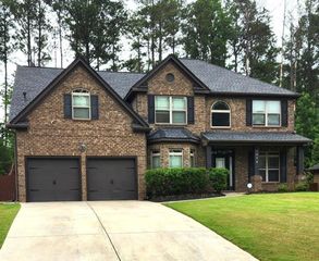 1074 Sly Fox Run Run, Fairburn, GA 30213