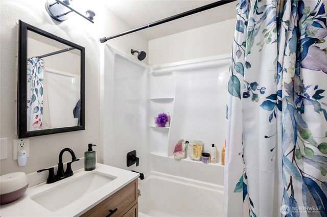 19207 60th Avenue W, Lynnwood, WA 98036