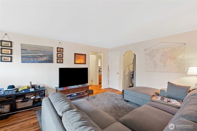 19207 60th Avenue W, Lynnwood, WA 98036