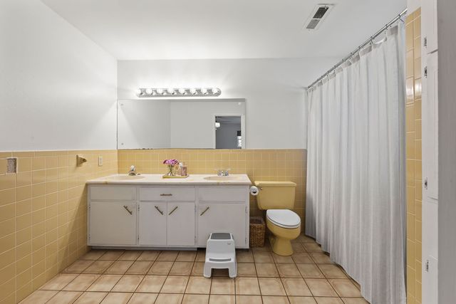 1661 Boston Place, Fayetteville, AR 72703