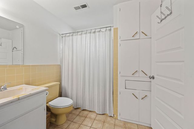 1661 Boston Place, Fayetteville, AR 72703