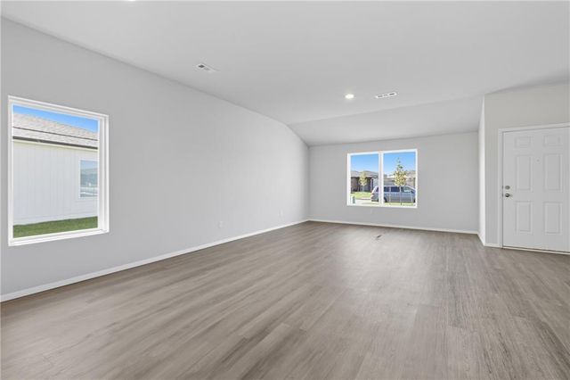 20846 Starside Street, Edgerton, KS 66021