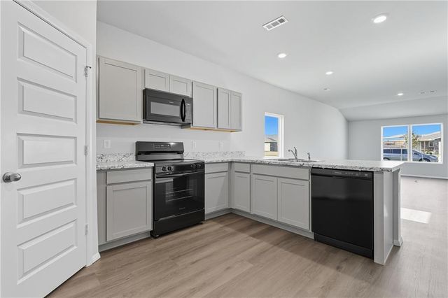 20846 Starside Street, Edgerton, KS 66021