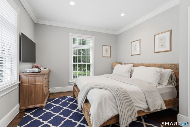 125 West Road, New Canaan, CT 06840