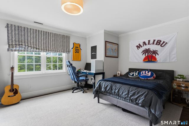125 West Road, New Canaan, CT 06840