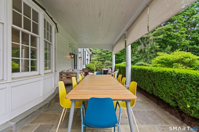 125 West Road, New Canaan, CT 06840