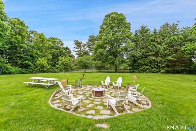 125 West Road, New Canaan, CT 06840