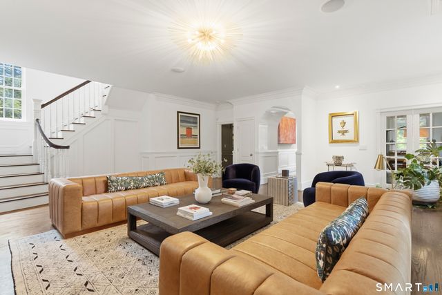 125 West Road, New Canaan, CT 06840