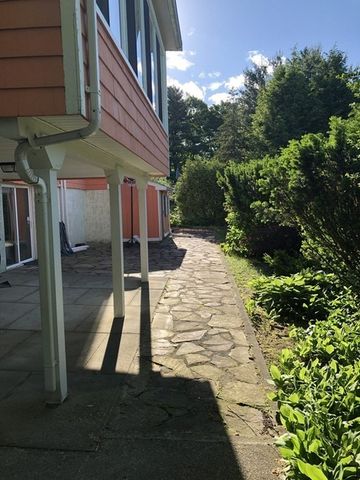 479 Crafts Street, Newton, MA 02465