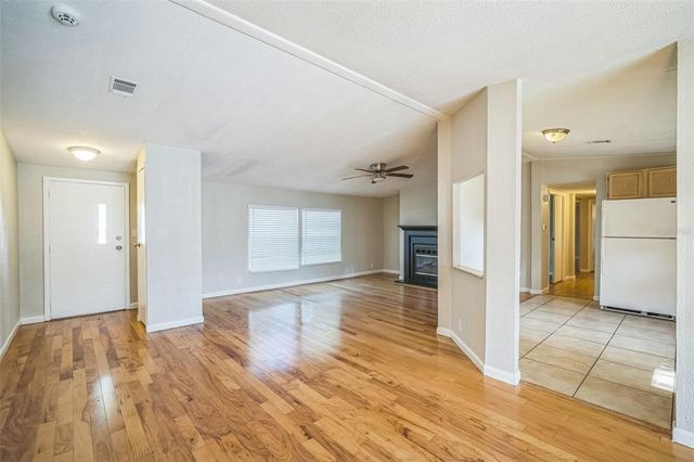 12911 WORCHESTER AVENUE, Tampa, FL 33624