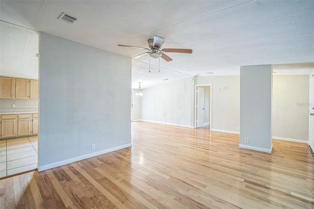 12911 WORCHESTER AVENUE, Tampa, FL 33624
