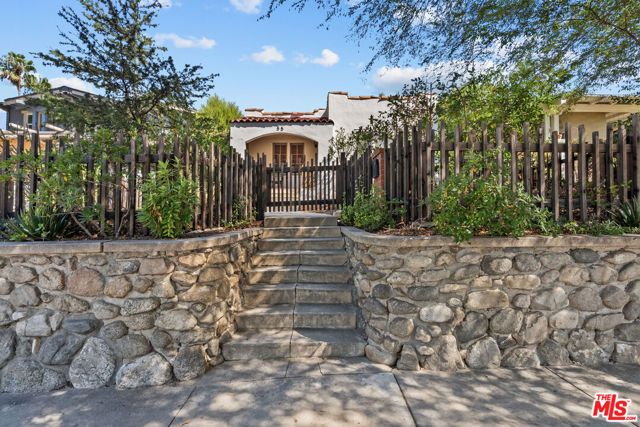 55 W Washington Boulevard, Pasadena, CA 91103