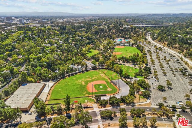 55 W Washington Boulevard, Pasadena, CA 91103