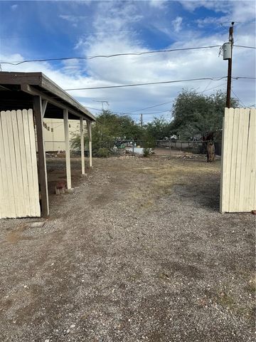 927 Sandy Beach Drive, Bullhead City, AZ 86442