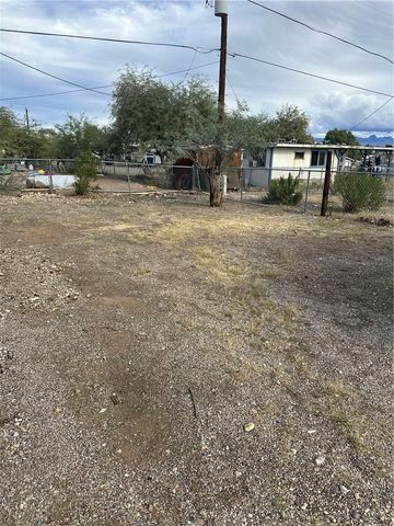 927 Sandy Beach Drive, Bullhead City, AZ 86442