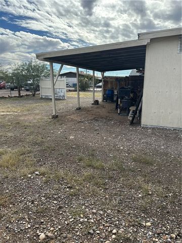 927 Sandy Beach Drive, Bullhead City, AZ 86442