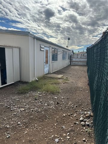 927 Sandy Beach Drive, Bullhead City, AZ 86442