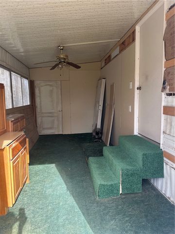 927 Sandy Beach Drive, Bullhead City, AZ 86442