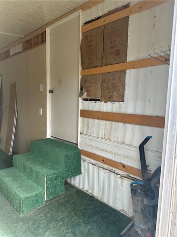 927 Sandy Beach Drive, Bullhead City, AZ 86442