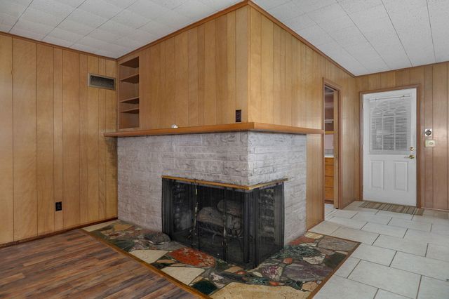 116 Mcclintic Avenue, Forsyth, MO 65653