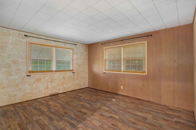116 Mcclintic Avenue, Forsyth, MO 65653