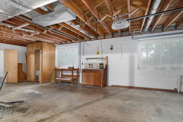 116 Mcclintic Avenue, Forsyth, MO 65653