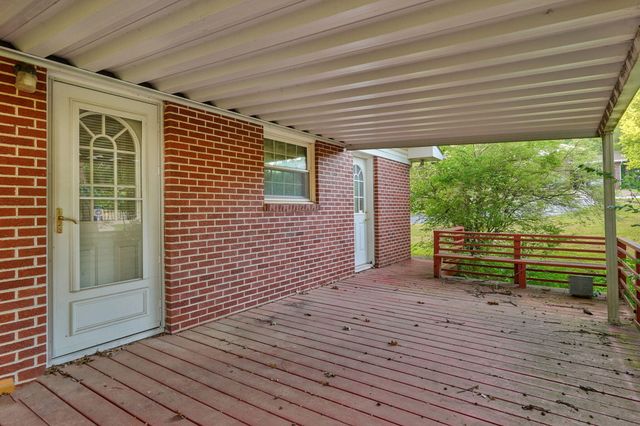 116 Mcclintic Avenue, Forsyth, MO 65653