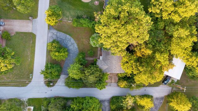 116 Mcclintic Avenue, Forsyth, MO 65653