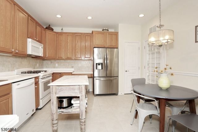 8317 Warrens Way, Wanaque Boro, NJ 07465