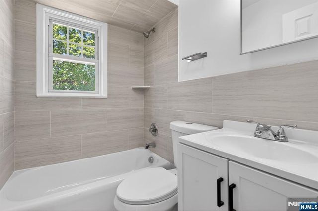 33 Westminster Place, Garfield, NJ 07026