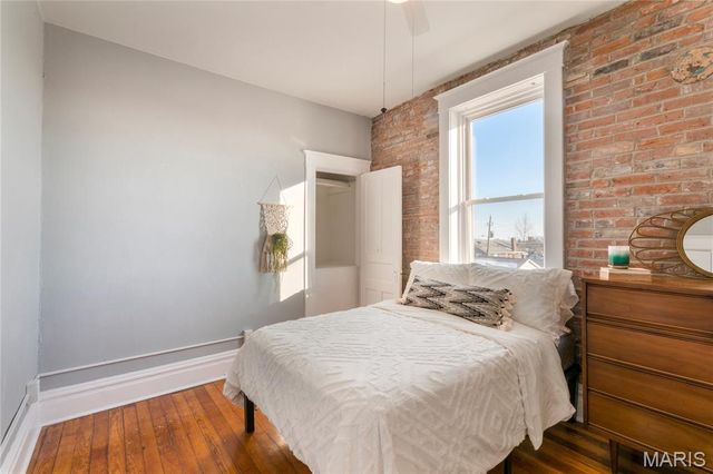 3462 Morganford Road, St Louis, MO 63116