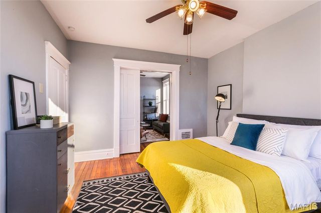 3462 Morganford Road, St Louis, MO 63116