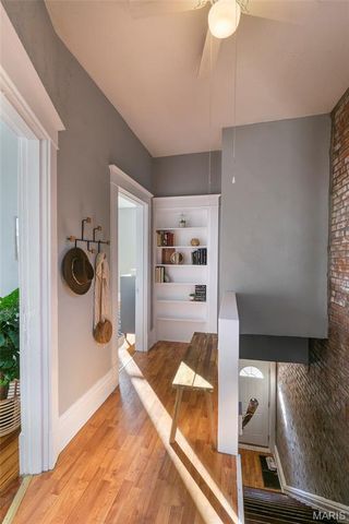 3462 Morganford Road, St Louis, MO 63116