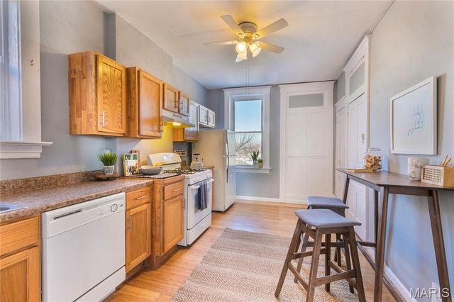 3462 Morganford Road, St Louis, MO 63116