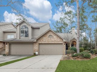 39 N Lakeridge Circle, The Woodlands, TX 77381