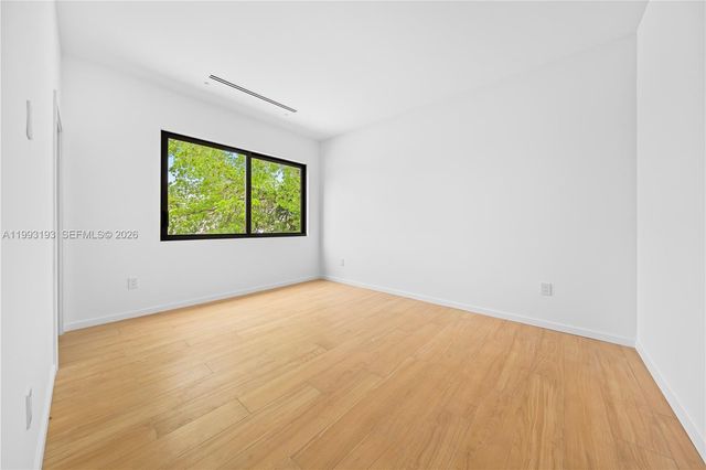 2360 SW 32nd Ave Right, Miami, FL 33145
