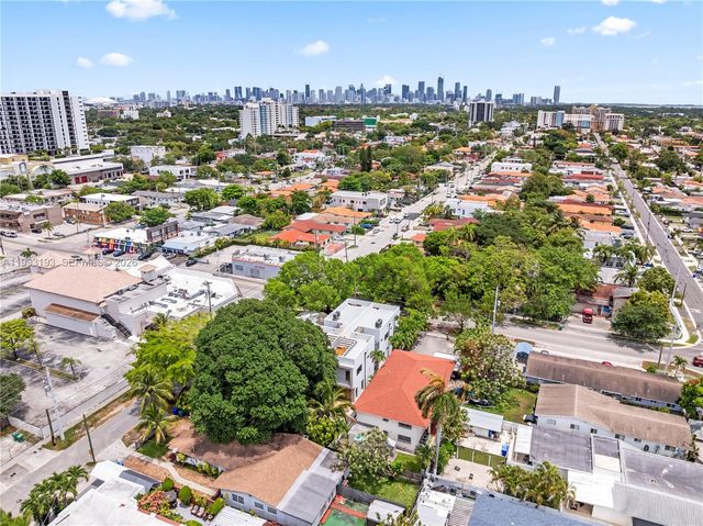 2360 SW 32nd Ave Right, Miami, FL 33145