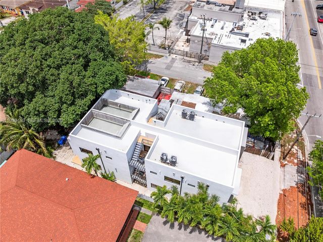 2360 SW 32nd Ave Right, Miami, FL 33145