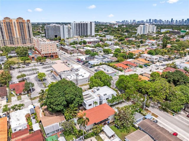 2360 SW 32nd Ave Right, Miami, FL 33145