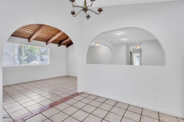 7283 Chardon Ct, Sacramento, CA 95828