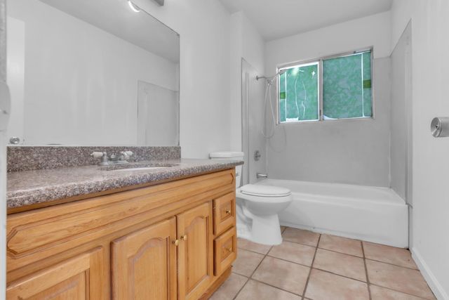 7283 Chardon Ct, Sacramento, CA 95828
