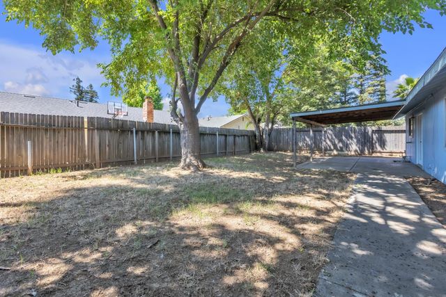 7283 Chardon Ct, Sacramento, CA 95828