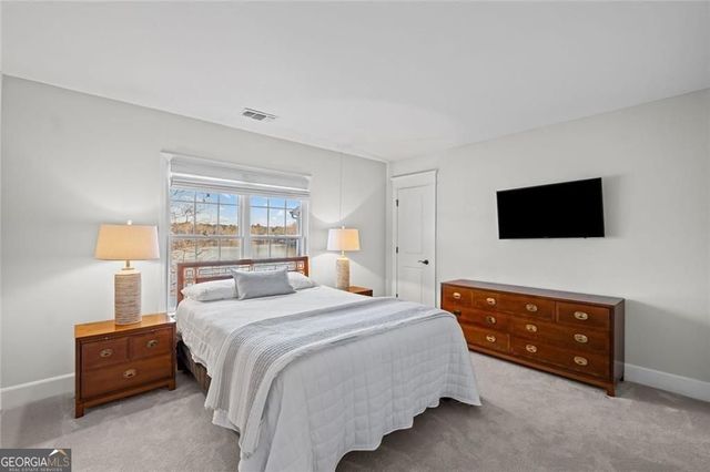 6425 Spinnaker Lane, Alpharetta, GA 30005