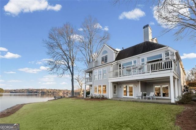 6425 Spinnaker Lane, Alpharetta, GA 30005