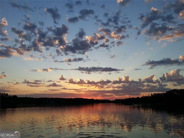 6425 Spinnaker Lane, Alpharetta, GA 30005