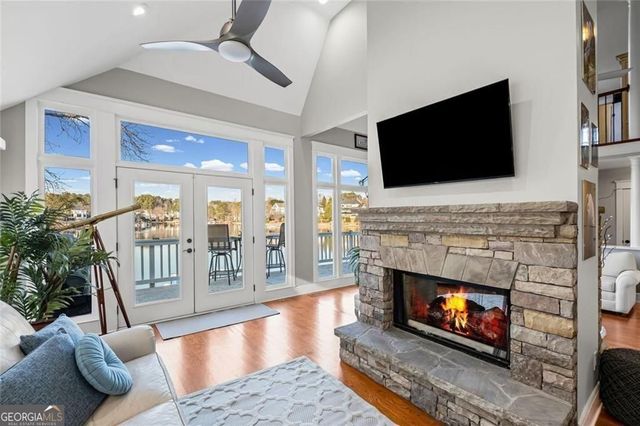 6425 Spinnaker Lane, Alpharetta, GA 30005